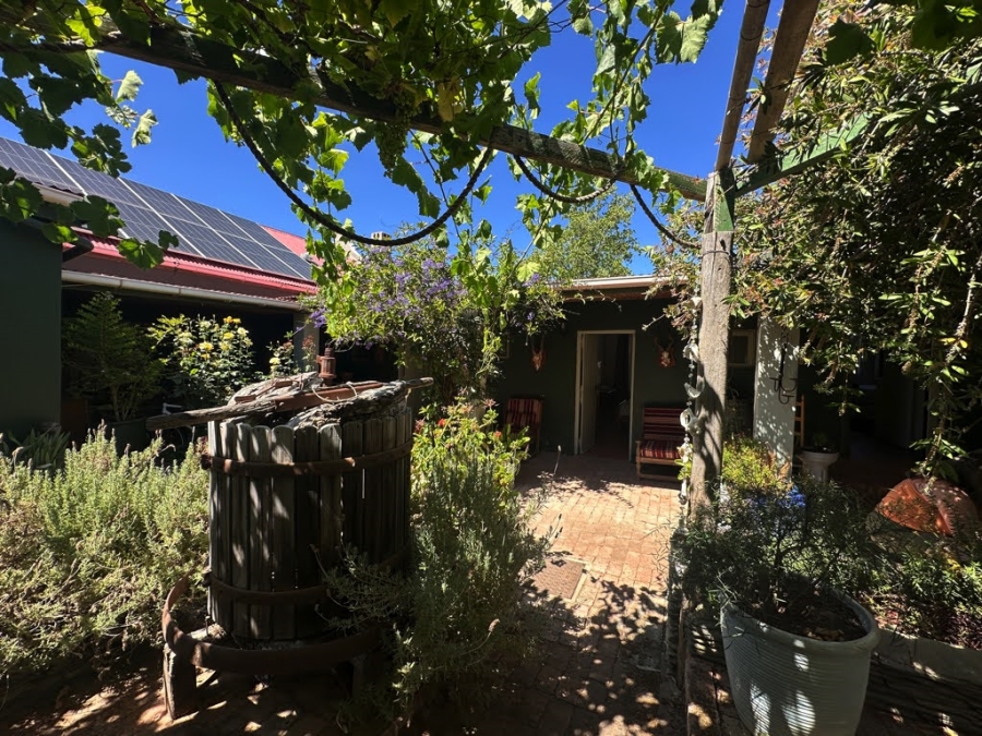 8 Bedroom Property for Sale in Barrydale Western Cape